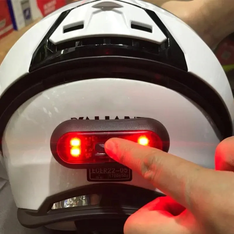 Feu arrière LED pour casque, rechargeable USB, photo 4